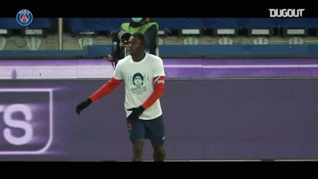 Parc des Princes tribute to Diego Maradona